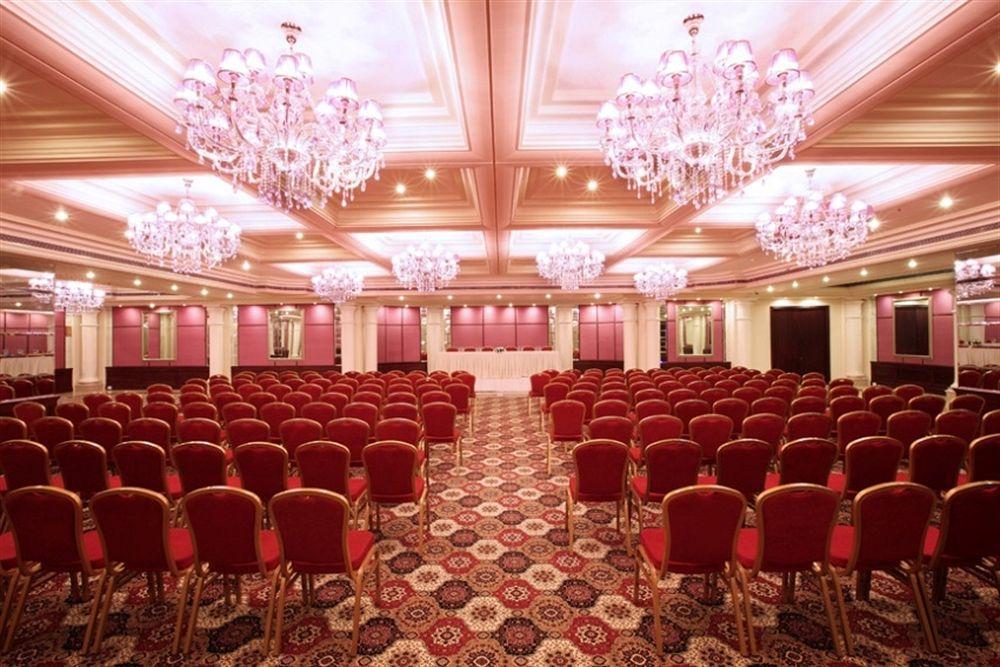 Tuli Imperial Hotel Нагпур Екстериор снимка