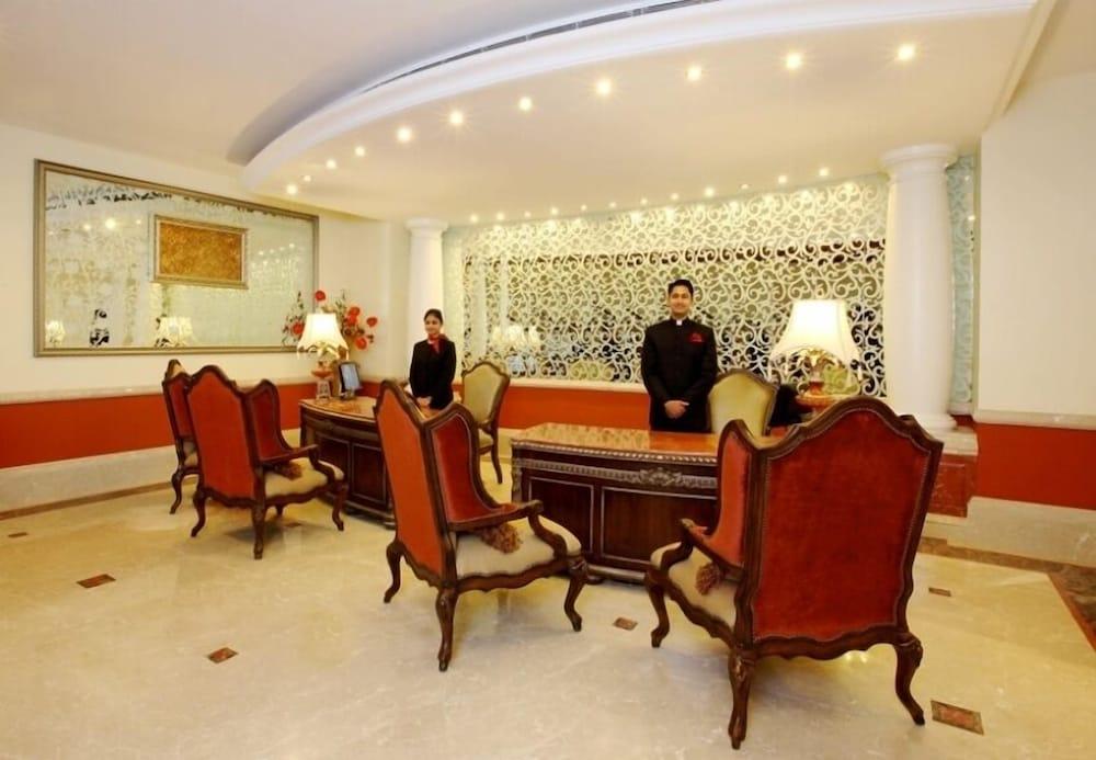 Tuli Imperial Hotel Нагпур Екстериор снимка