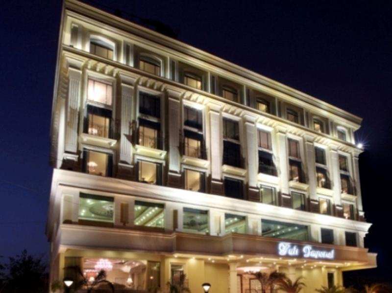 Tuli Imperial Hotel Нагпур Екстериор снимка