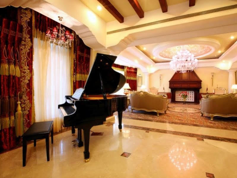 Tuli Imperial Hotel Нагпур Екстериор снимка